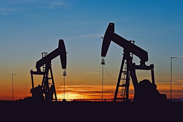 福汇平台：原油开采未能推动油价上涨